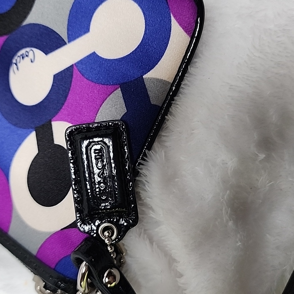 Vintage Coach Poppy Satin Fabric Wristlet - Picture 4 of 8